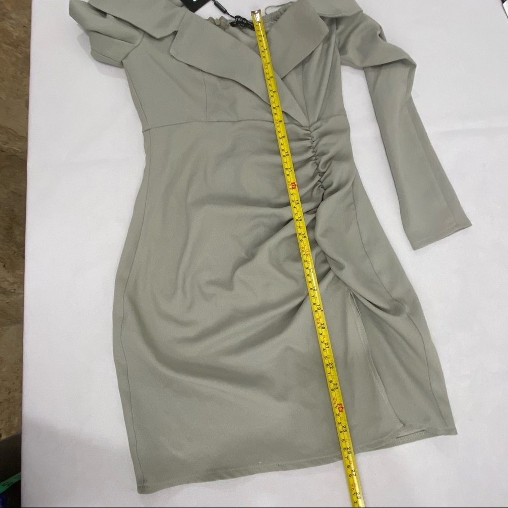 NEW PRETTYLITTLETHING Sage Khaki Bardot Ruched Detail Blazer Dress. Size 0 - Picture 8 of 10